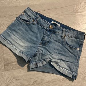 Jean shorts size 25